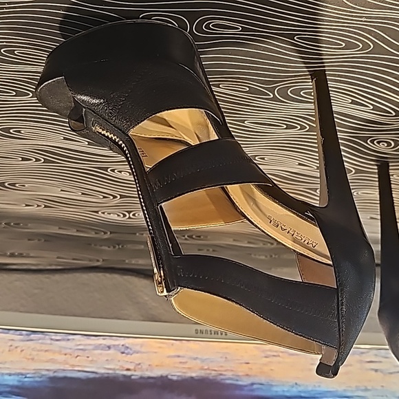 Michael Kors zipper stilettos - Picture 4 of 4